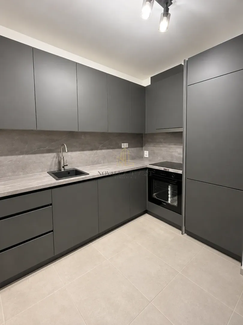 Izdavanje, dvosoban stan, 69m², City Kvart, Podgorica