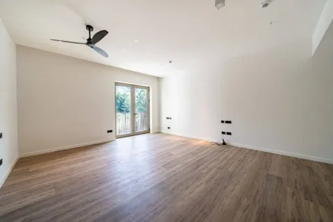 Sale, one bedroom apartment, 45m², Porto Montenegro, Tivat - image 5