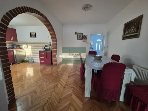 Prodaja, kuća, 150m², Rakitovo, Jagodina - image 9