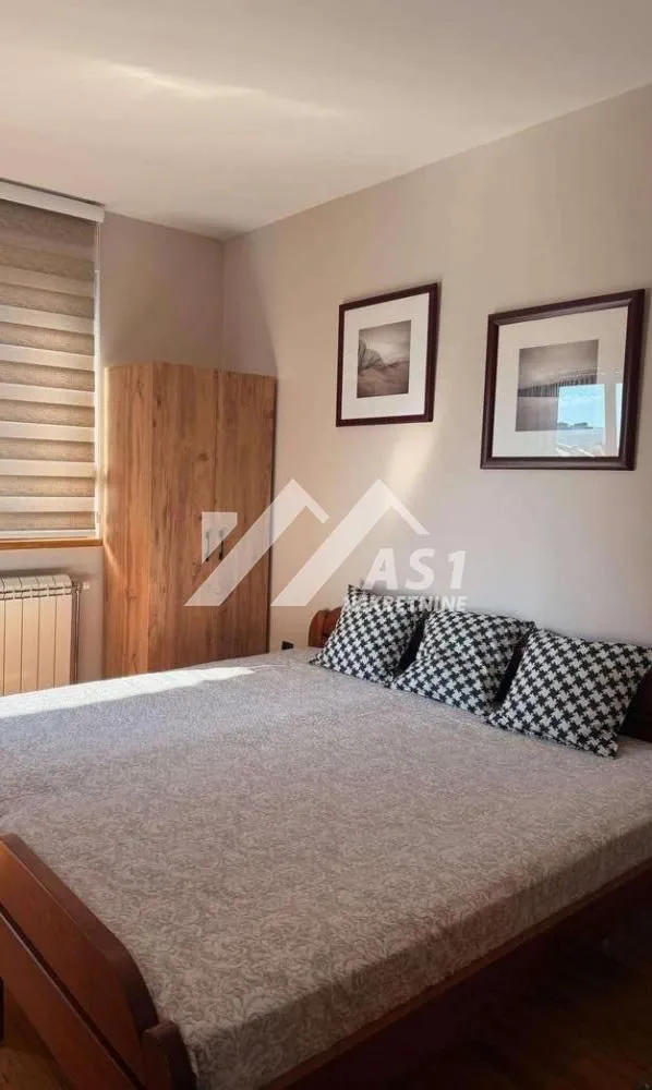 Izdavanje, dvosoban stan, 48m², Bulevar Oslobodjenja, Novi Sad Sve Podlokacije