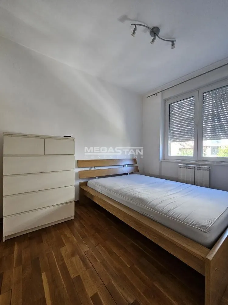Prodaja, trosoban stan, 81m², Lekino Brdo, Voždovac Sve Podlokacije