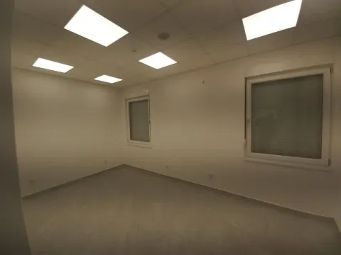 Sale, office space, 3100m², Ledine, Beograd - image 2