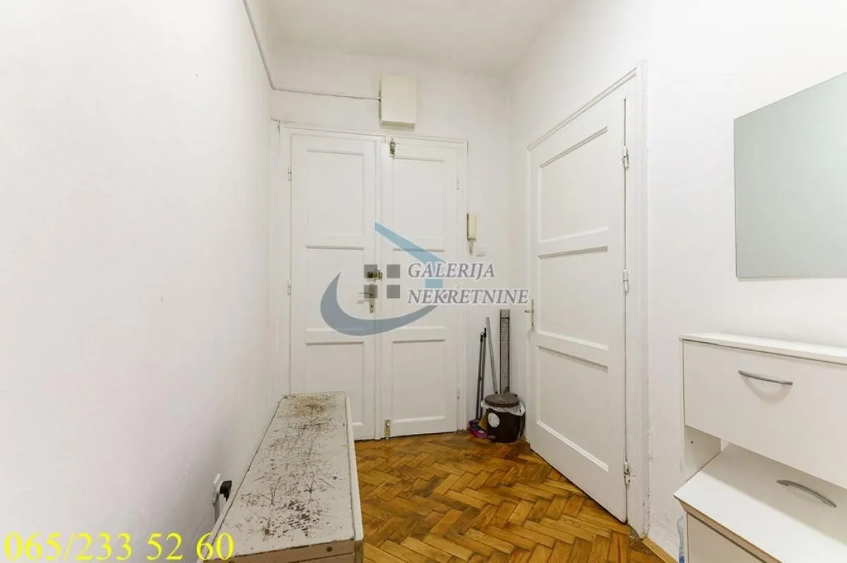 Sale, two bedroom apartment, 57m², Stari Grad, Beograd