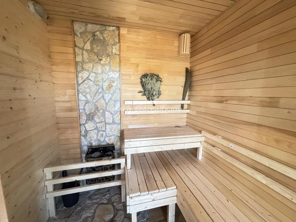 Sale, house, 320m², Žabljak, Crna Gora