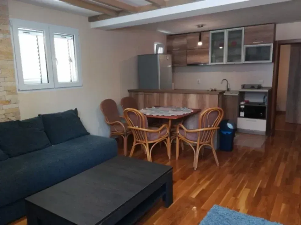 Prodaja, dvosoban stan, 44m², Krašići, Tivat