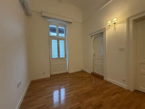 Rent, office space, 110m², Stari Grad, Beograd - image 6