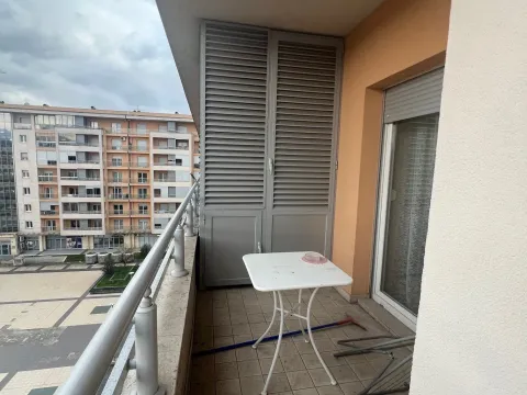 Prodaja, jednosoban stan, 51m², City Kvart, Podgorica - image 18