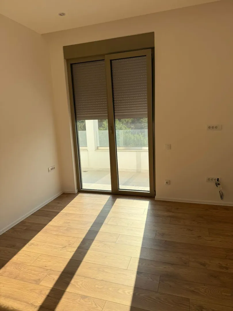 Prodaja, trosoban stan, 113m², Tivat, Crna Gora