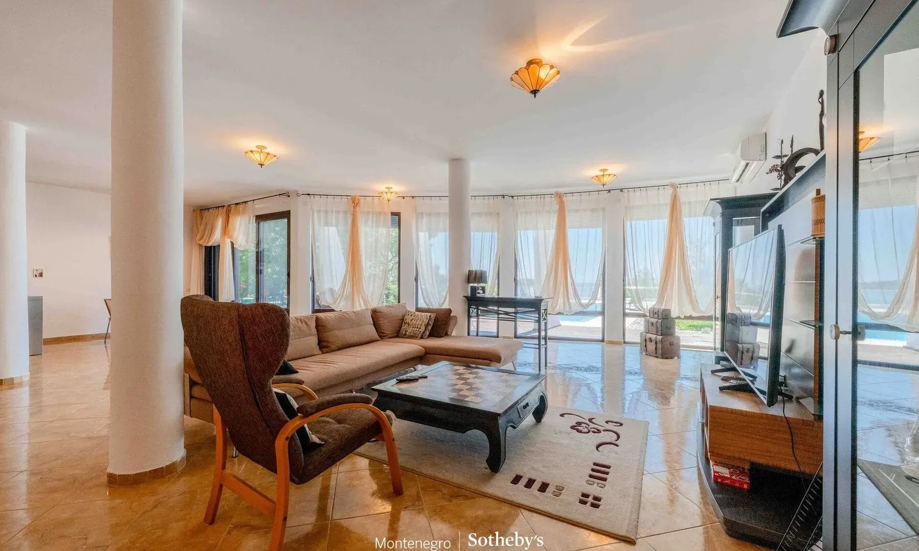 Sale, house, 416m², Utjeha, Bar