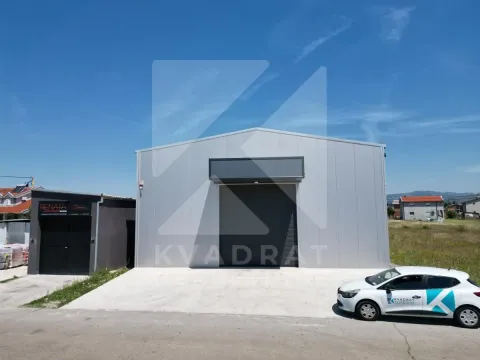 Rent, office space, 500m², Karaburško Polje, Podgorica - image 2