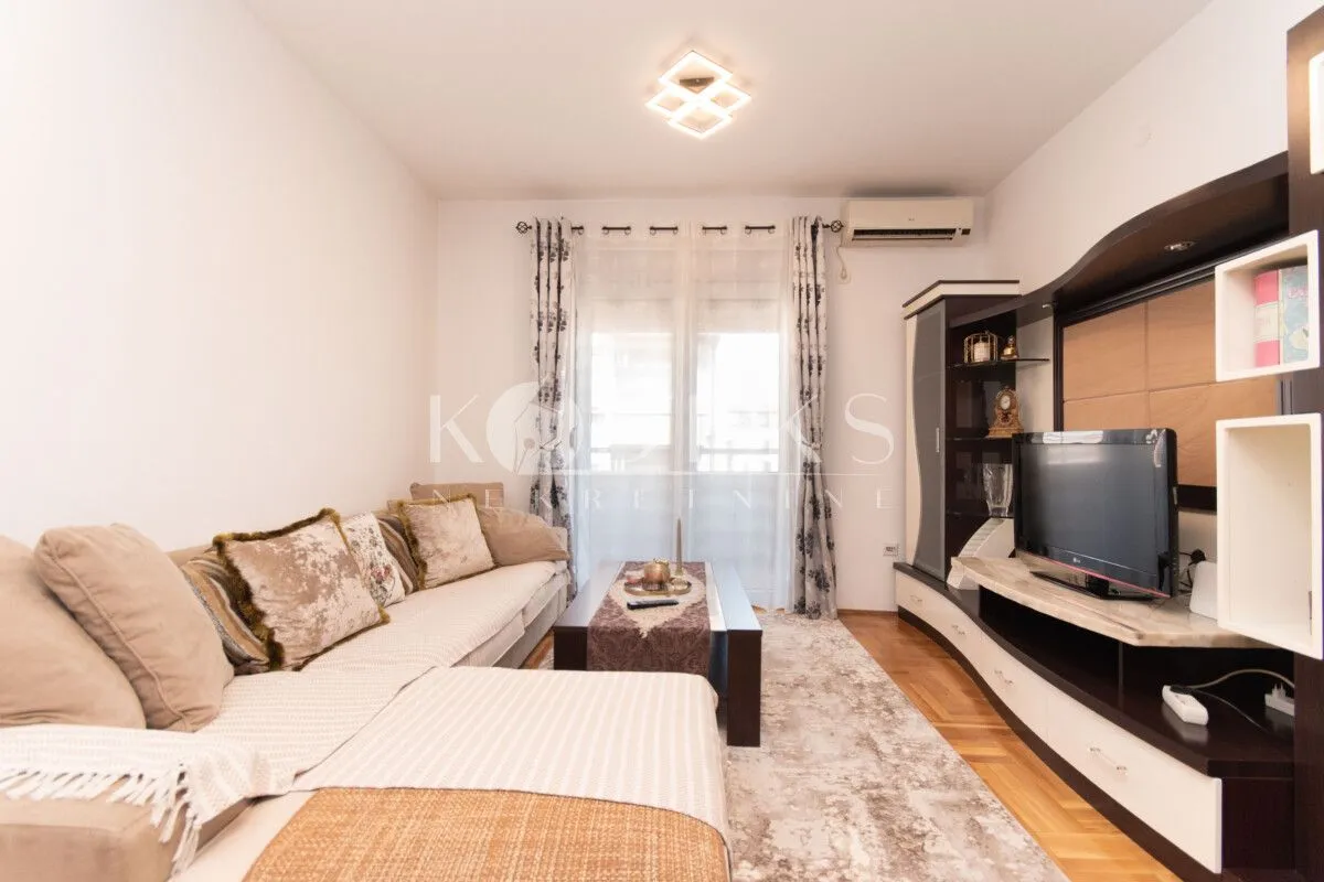 Rent, two bedroom apartment, 59m², 1 maj, Podgorica