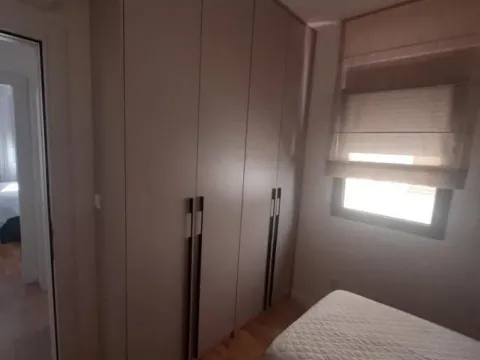 Izdavanje, dvosoban stan, 65m², Dobrota, Kotor - image 42