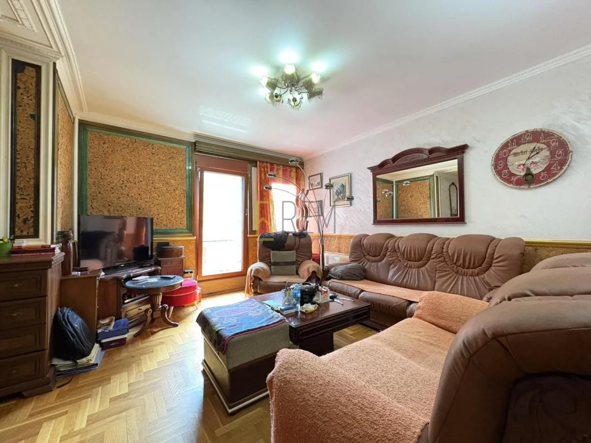 Prodaja, dvosoban stan, 64m², Pobrežje, Podgorica