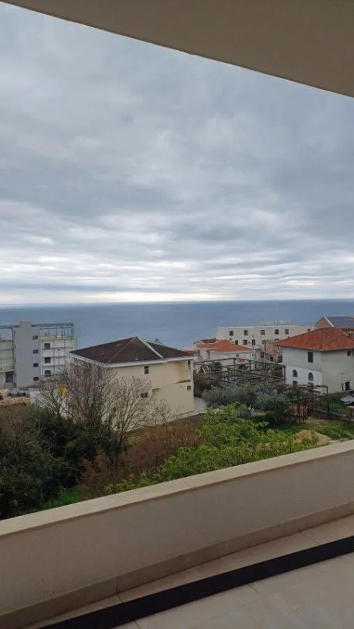Sale, two bedroom apartment, 71m², Pinješ, Ulcinj