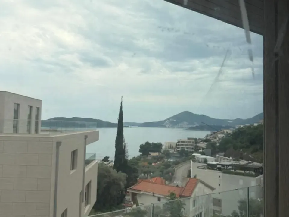 Sale, two bedroom apartment, 77m², Pržno, Budva
