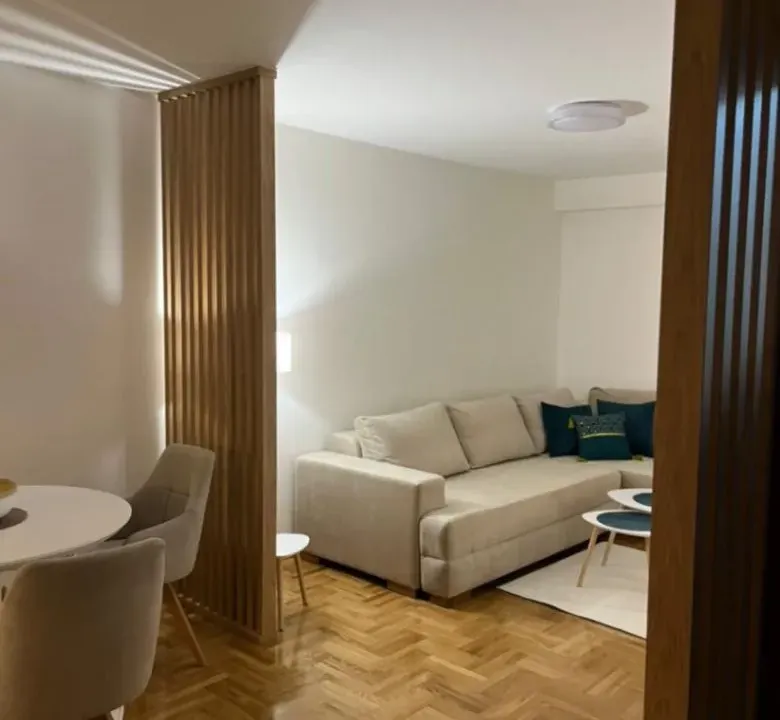 Rent, one bedroom apartment, 42m², 1 maj, Podgorica