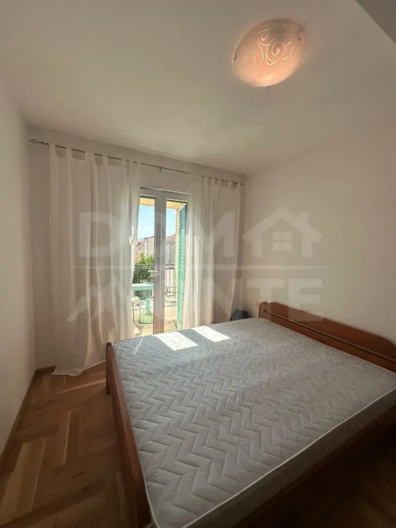 Prodaja, jednosoban stan, 50m², Kalimanj, Tivat