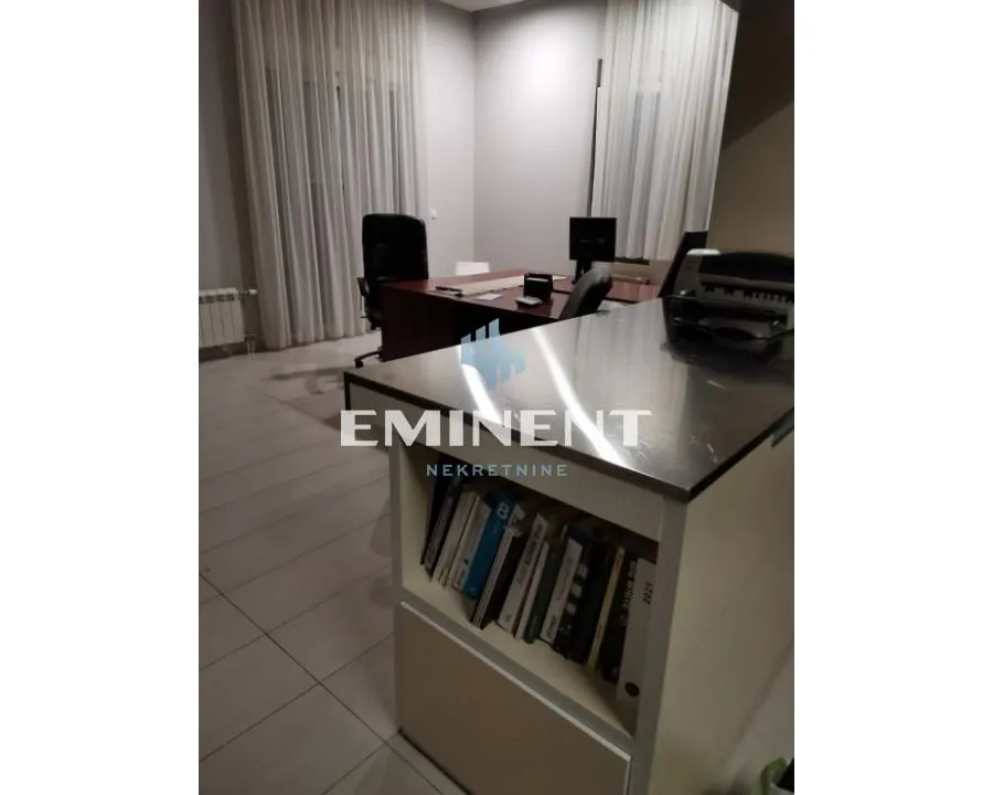 Rent, one bedroom apartment, 42m², Savski Venac, Beograd