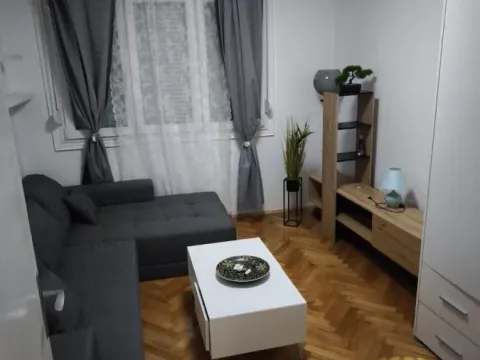 Rent, two bedroom apartment, 60m², Karaburma, Palilula Sve Podlokacije