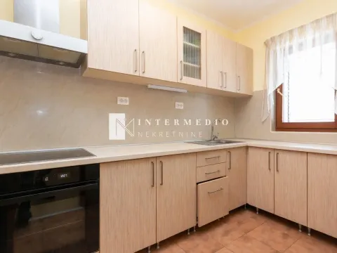 Prodaja, trosoban stan, 101m², Gomila, Herceg Novi - image 5