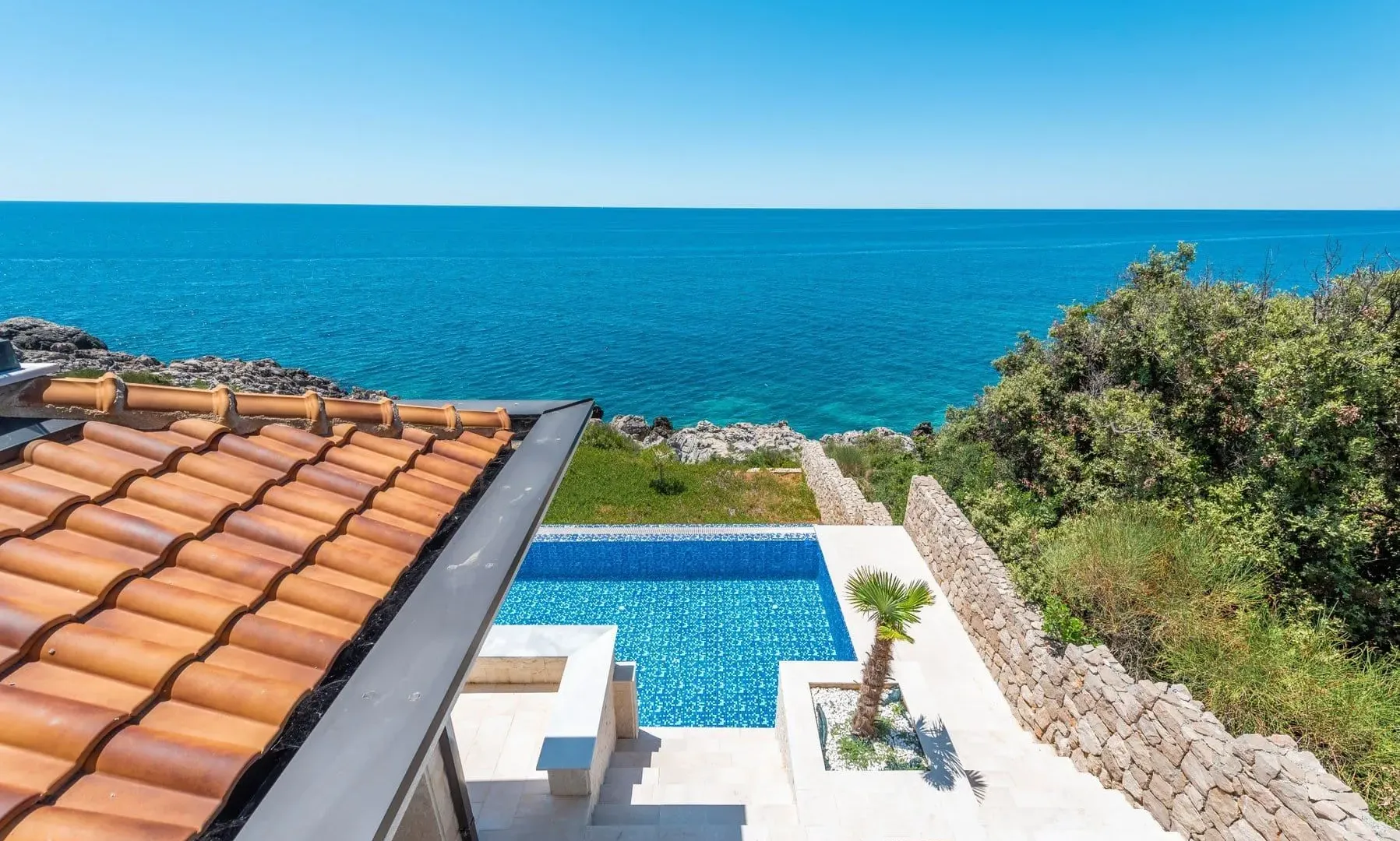 Sale, house, 360m², Utjeha, Bar