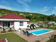 Izdavanje, kuća, 90m², Budva, Crna Gora - image 1