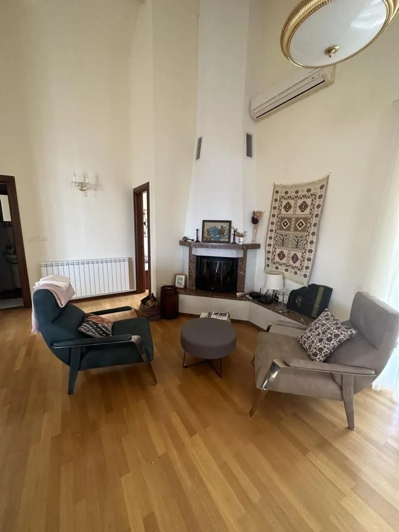 Prodaja, trosoban stan, 366m², Petrovac, Budva