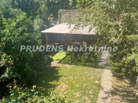 Izdavanje, dvosoban stan, 53m², Zemun Sve Podlokacije, Beograd