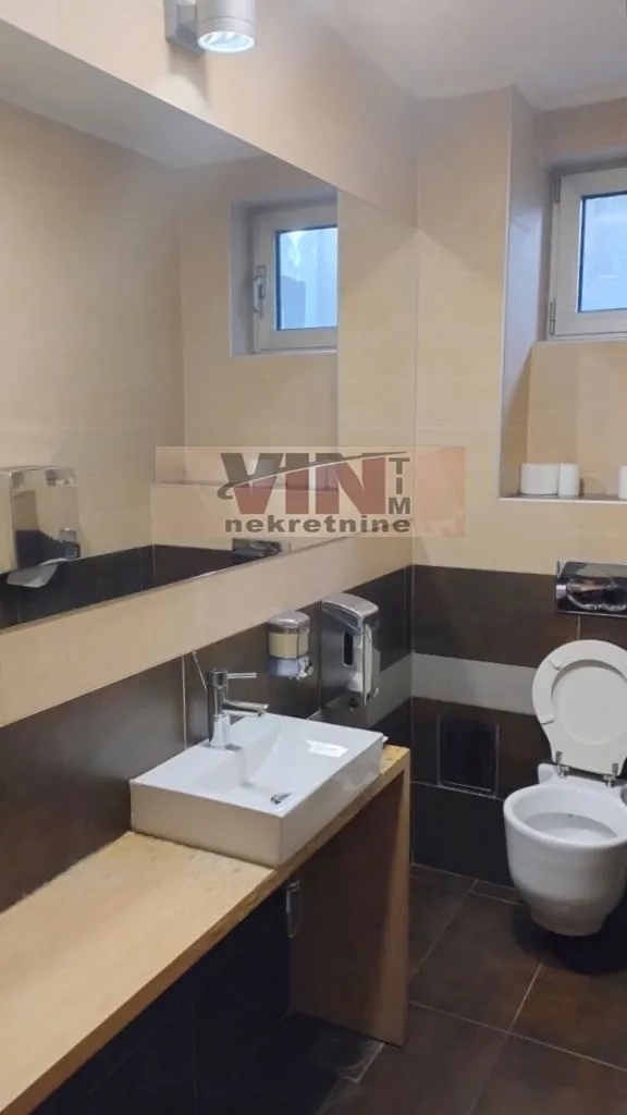 Rent, office space, 170m², Altina, Beograd