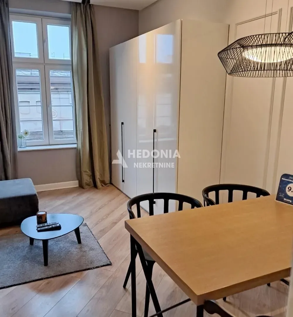 Sale, three bedroom apartment, 73m², Stari Grad, Beograd