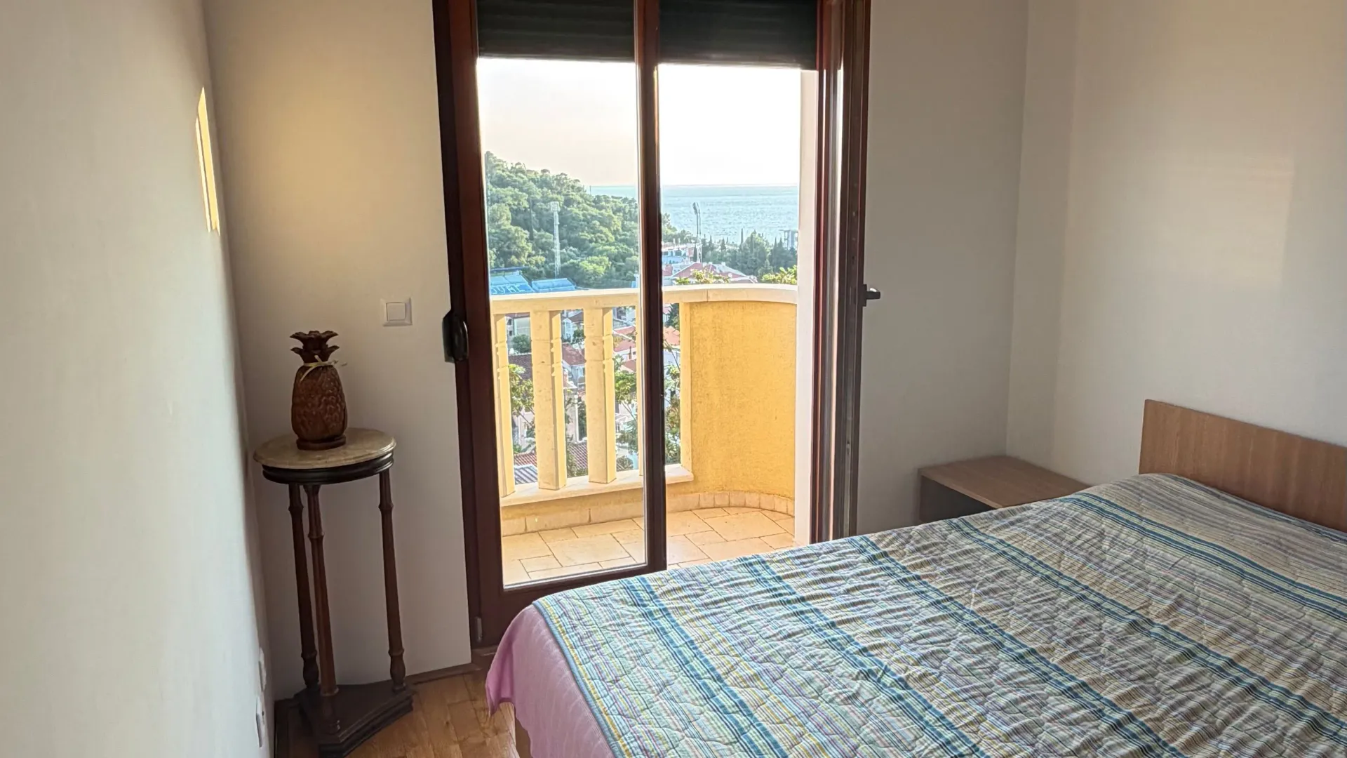 Prodaja, jednosoban stan, 48m², Petrovac, Budva