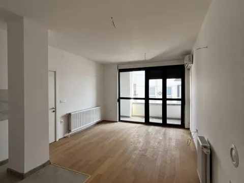 Sale, three bedroom apartment, 74m², Pantelej, Niš - image 2