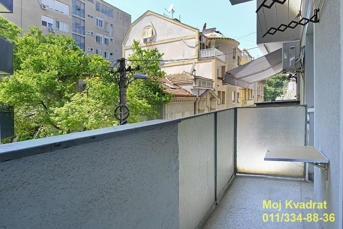 Prodaja, dvosoban stan, 65m², Stari Grad, Beograd