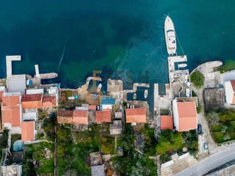 Prodaja, kuća, 1753m², Tivat, Crna Gora - image 12