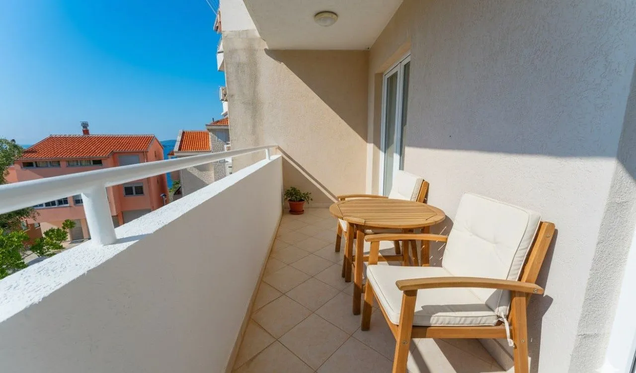 Sale, two bedroom apartment, 68m², Pržno, Budva