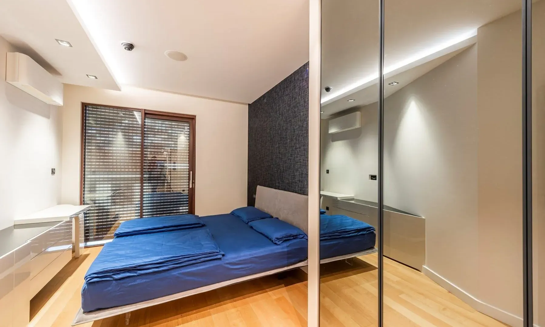 Sale, two bedroom apartment, 107m², Centar, Budva