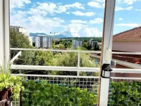 Prodaja, četvorosoban stan, 127m², Momišići, Podgorica - image 10