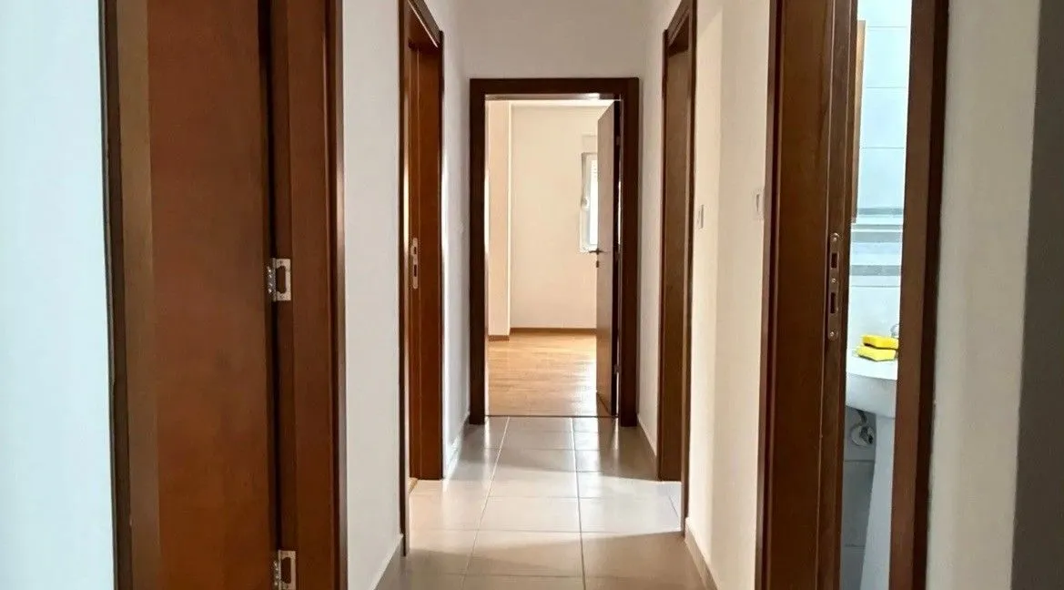 Prodaja, dvosoban stan, 73m², Tuški Put, Podgorica