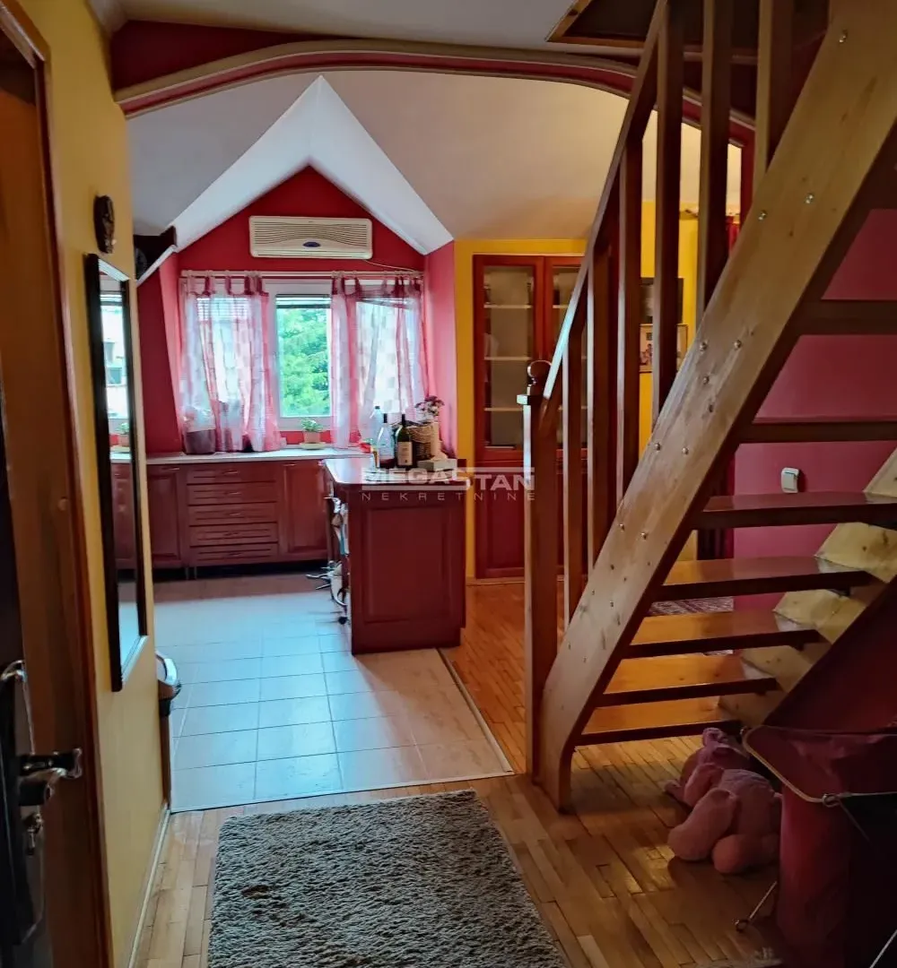 Sale, two bedroom apartment, 74m², Karaburma, Palilula Sve Podlokacije