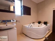 Prodaja, četvorosoban stan, 109m², Stari Grad, Beograd - image 16