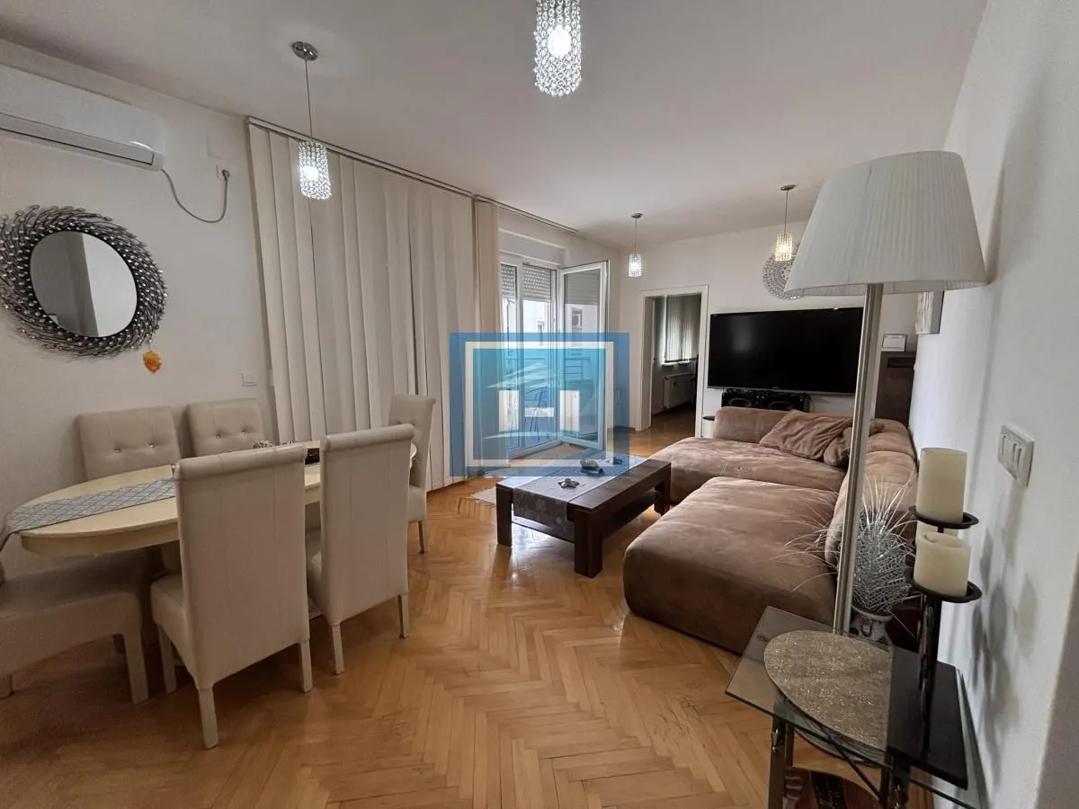 Prodaja, četvorosoban stan, 118m², Aqua park, Jagodina