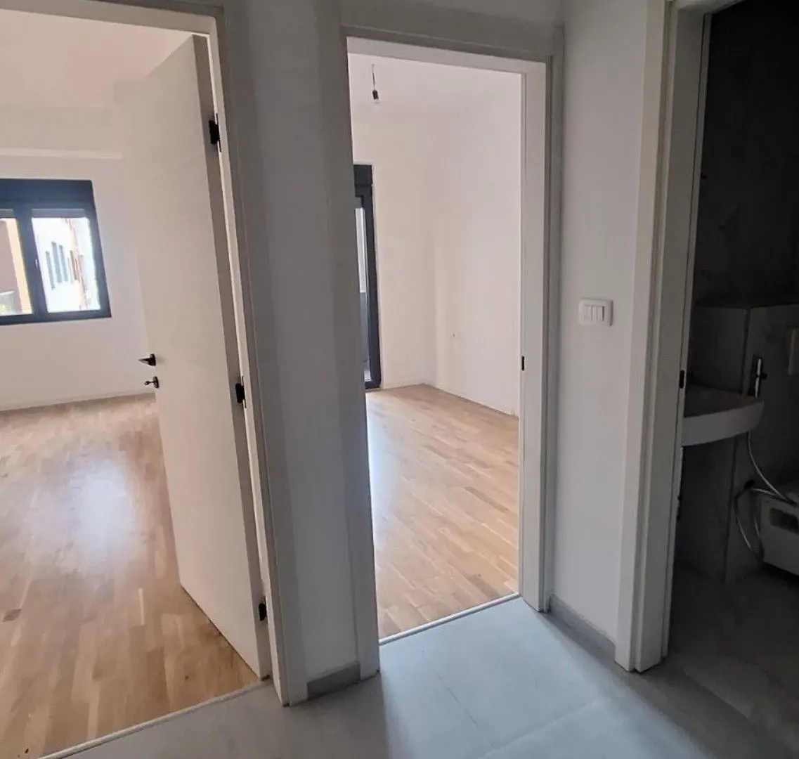 Rent, one bedroom apartment, 44m², Stari Aerodrom, Podgorica