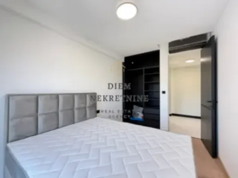 Izdavanje, dvosoban stan, 70m², Zagorič, Podgorica - image 11