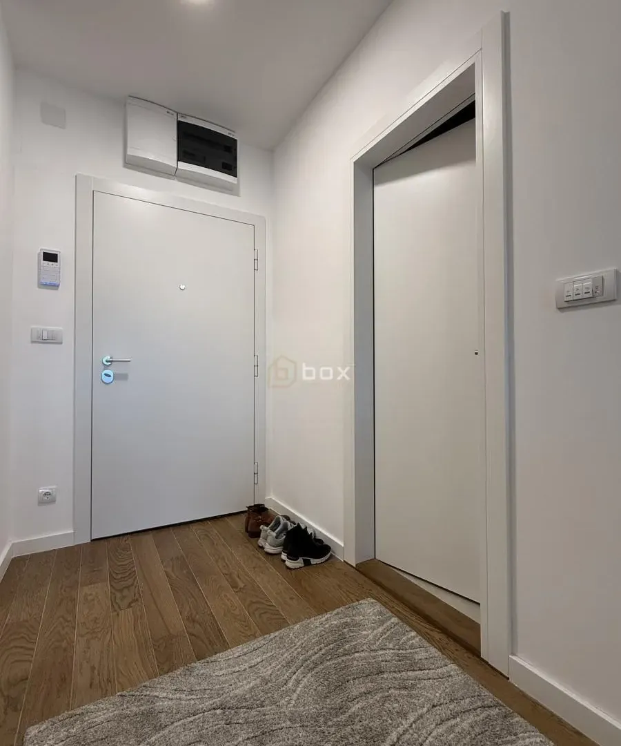 Prodaja, garsonjera, 33m², Medijana, Niš