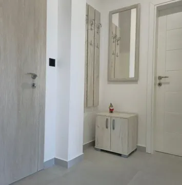 Prodaja, dvosoban stan, 71m², Gorica C, Podgorica - image 3