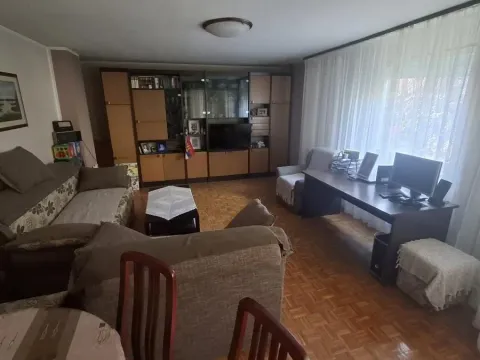 Prodaja, trosoban stan, 83m², Novo naselje, Novi Sad - image 2