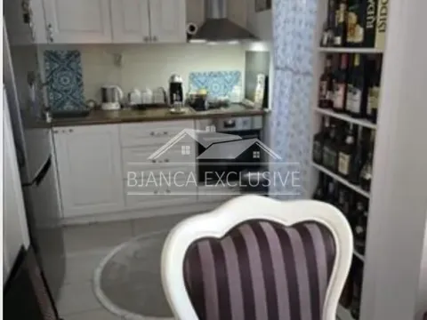 Sale, two bedroom apartment, 50m², Stari Grad, Beograd - image 5