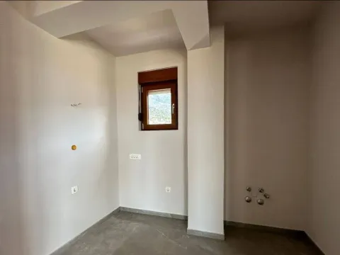 Prodaja, dvosoban stan, 140m², Budva, Crna Gora - image 9