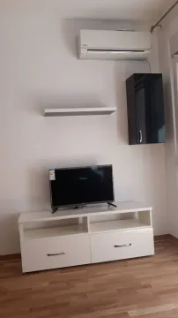 Rent, studio apartment, 27m², Zagorič, Podgorica - image 7