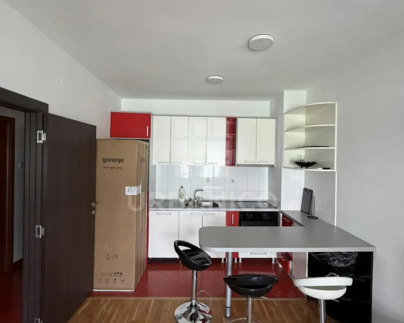 Prodaja, dvosoban stan, 44m², Krivi Most, Podgorica